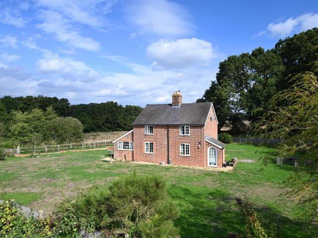 House for rent in Bucklesham, East Suffolk