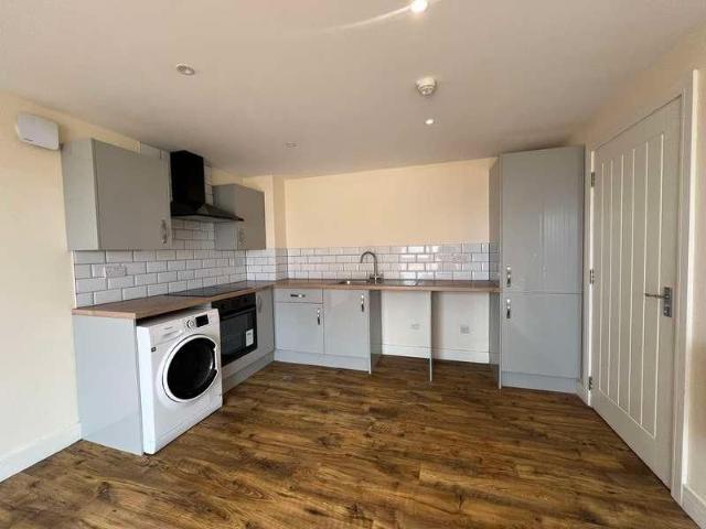 Apartment for rent in The Polygon, City Of Southampton