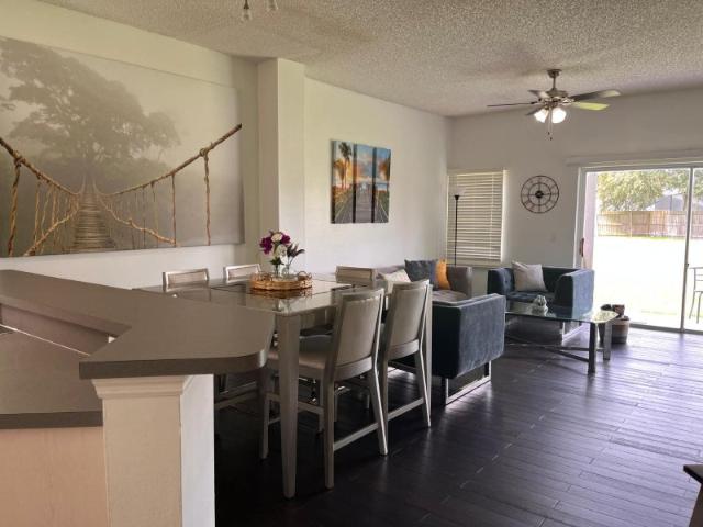 Room for rent in Florida