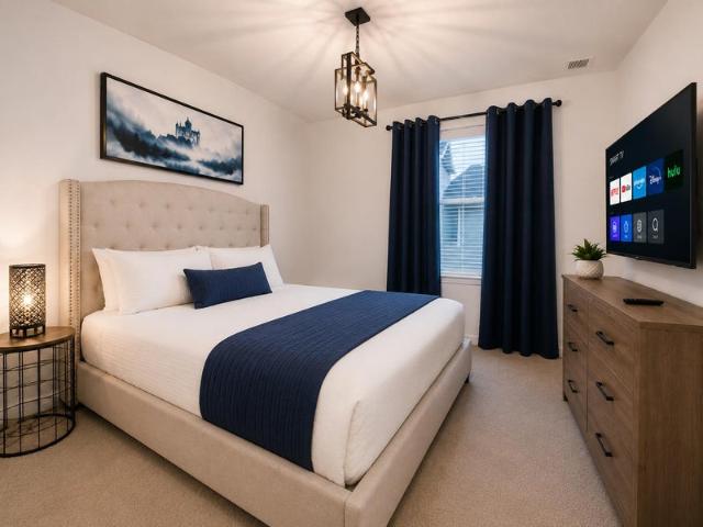 Room for rent in Four Corners, Florida