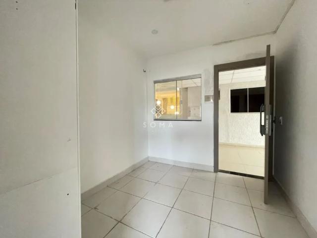 Apartamento aluguel em SMDB Conjunto 18, Lago Sul