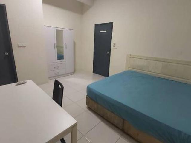 Townhouse for rent in Tanjong Sepat, Selangor