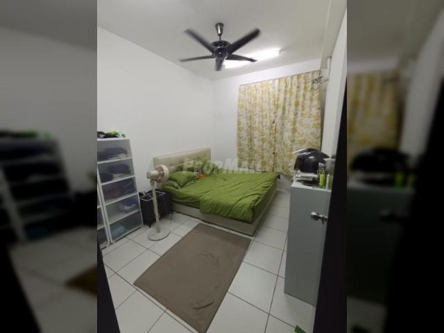 Apartment for rent in Tanjong Sepat, Selangor