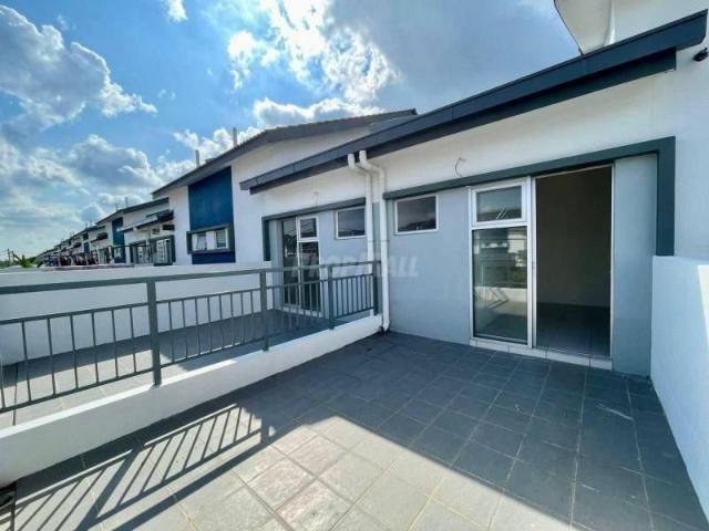 Townhouse for rent in Tanjong Sepat, Selangor