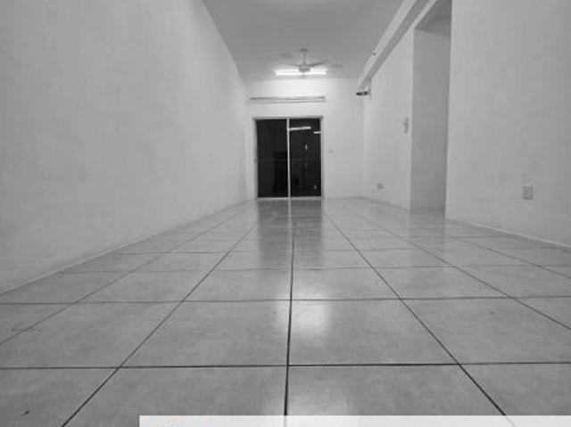 Flat for rent in Tanjong Sepat, Selangor