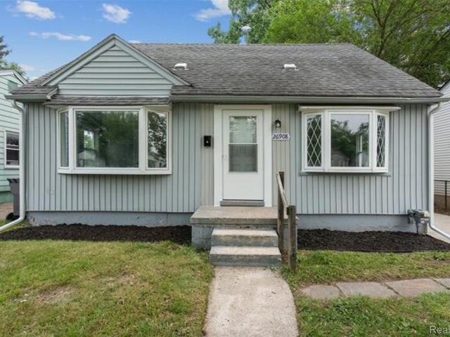 House for sale in Inkster