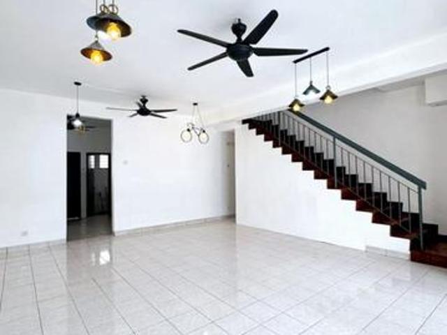 Terraced House for rent in Petaling, Alam Impian