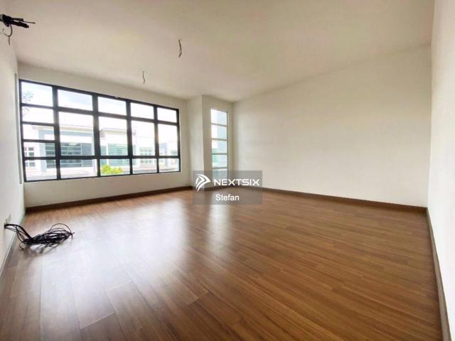 Residential House for sale in Country Heights Damansara, Kuala Lumpur