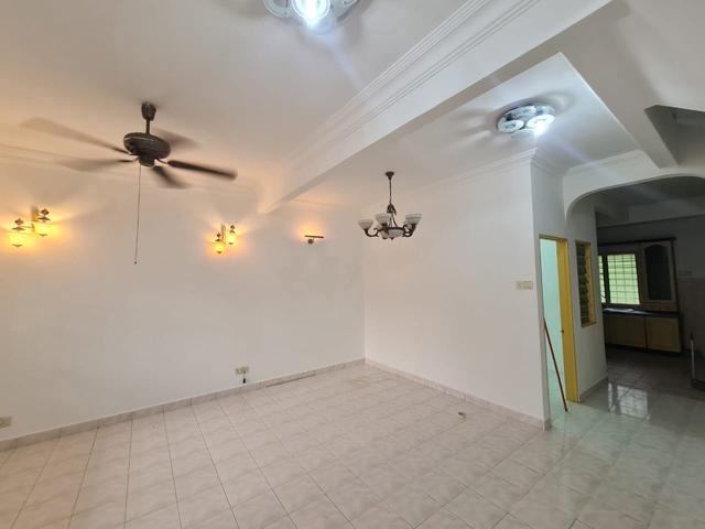 Terraced House for sale in Petaling, Alam Impian