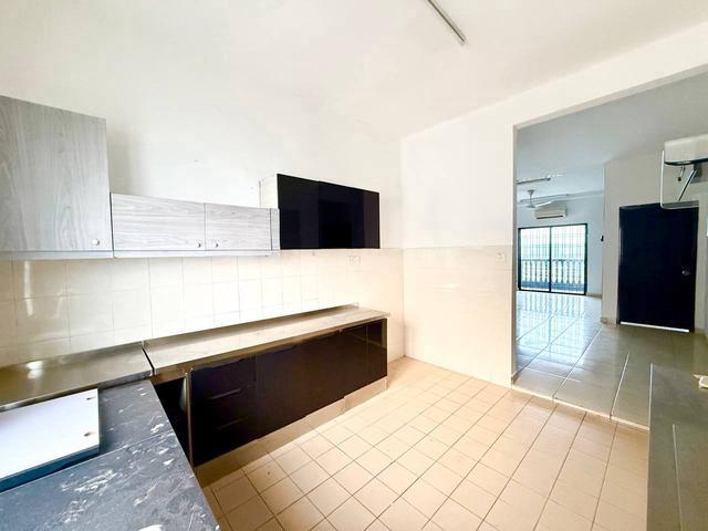Apartment for sale in Kajang, Langat