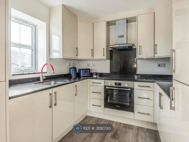 House for rent in Daws Hill, Cressex