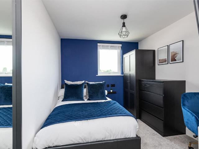 Room for rent in Strood