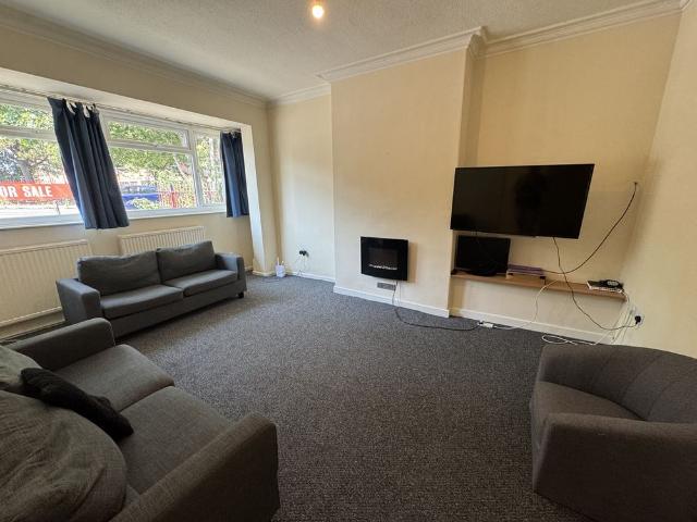 Room for rent in Bell Farm, High Field