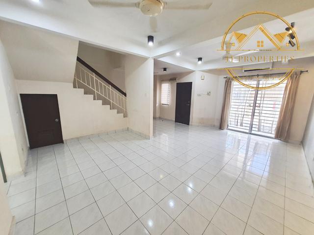 Terraced House for sale in Petaling, Subang Jaya