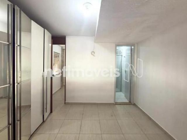 Apartamento venda em Região Geográfica Imediata do Distrito Federal, Região Integrada de Desenvolvimento do Distrito Federal e Entorno