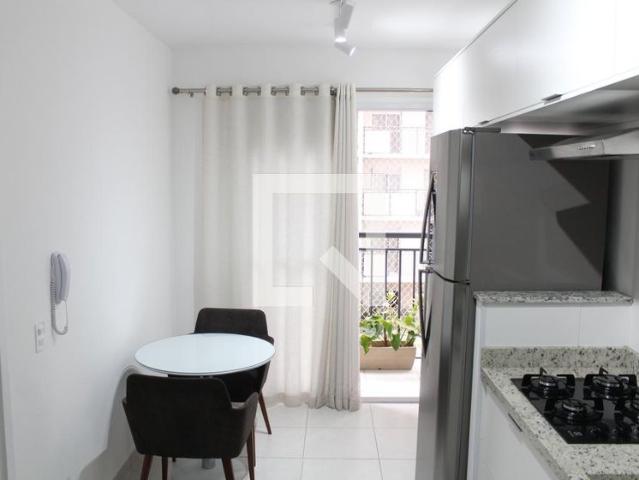 Kitnet aluguel em Região Imediata de São Paulo, Região Metropolitana de São Paulo