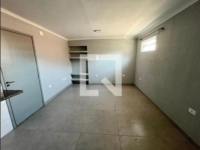 Kitnet aluguel em Região Imediata de São Paulo, Região Metropolitana de São Paulo