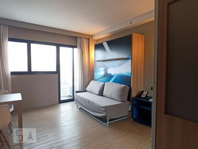 Kitnet aluguel em Região Imediata de São Paulo, Região Metropolitana de São Paulo