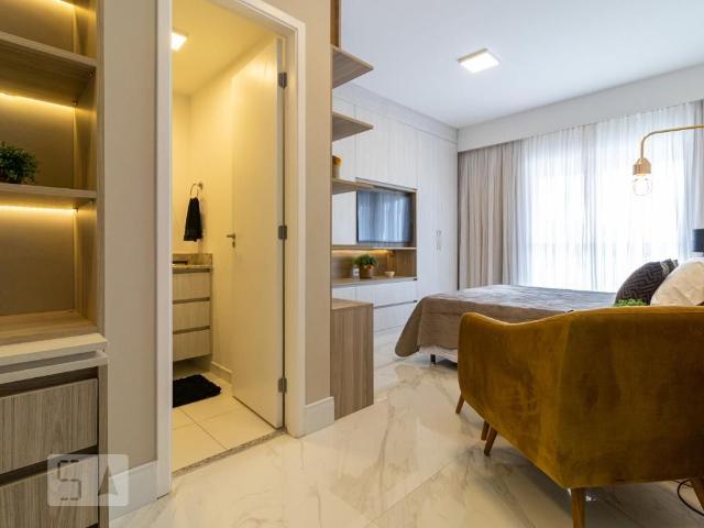 Kitnet aluguel em Região Imediata de São Paulo, Região Metropolitana de São Paulo