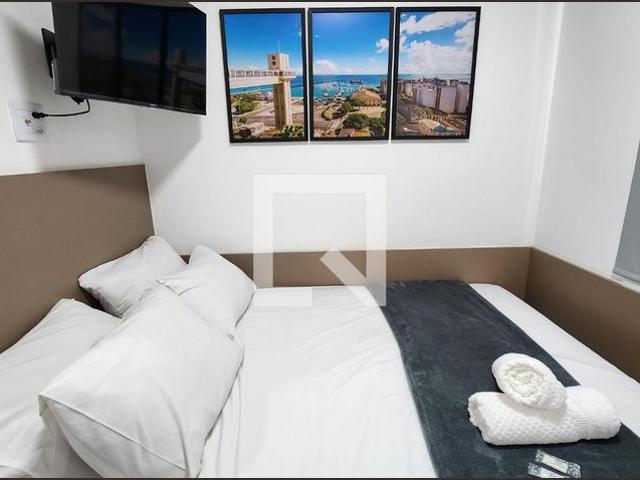 Kitnet aluguel em Região Geográfica Imediata de Salvador, Região Metropolitana de Salvador