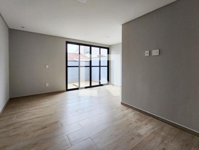 Kitnet aluguel em Região Imediata de São Paulo, Região Metropolitana de São Paulo