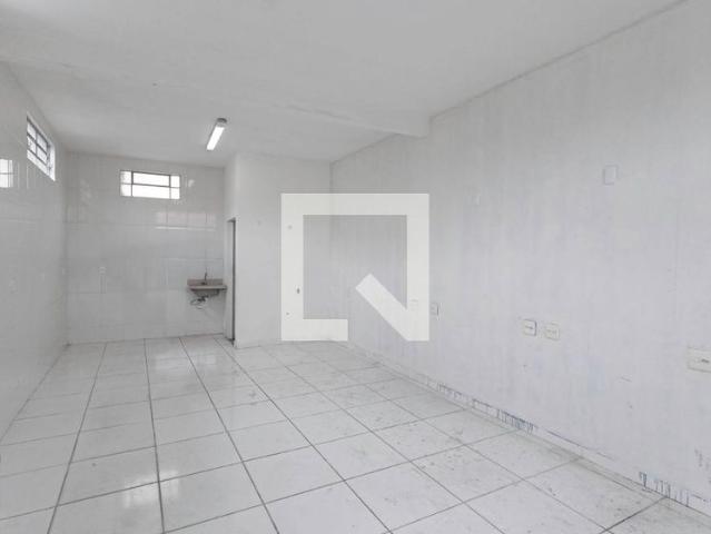 Kitnet aluguel em Região Geográfica Imediata de Belo Horizonte, Região Metropolitana de Belo Horizonte