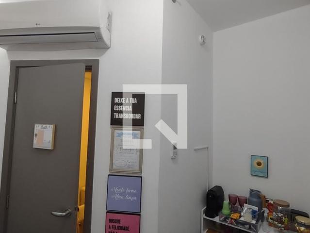 Kitnet venda em Região Imediata de São Paulo, Região Metropolitana de São Paulo