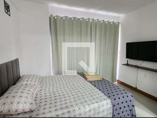 Kitnet aluguel em Região Geográfica Imediata de Salvador, Região Metropolitana de Salvador