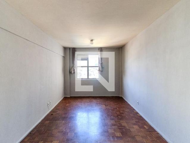 Kitnet aluguel em Região Imediata de São Paulo, Região Metropolitana de São Paulo