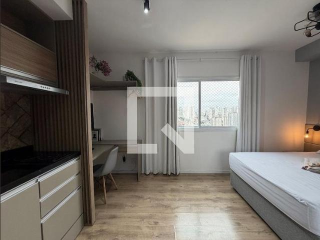 Kitnet aluguel em Região Imediata de São Paulo, Região Metropolitana de São Paulo