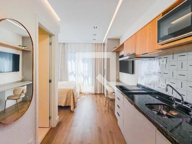 Kitnet aluguel em Região Imediata de São Paulo, Região Metropolitana de São Paulo