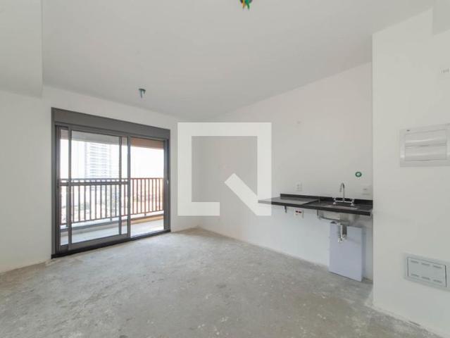 Kitnet aluguel em Vila Gumercindo, São Paulo