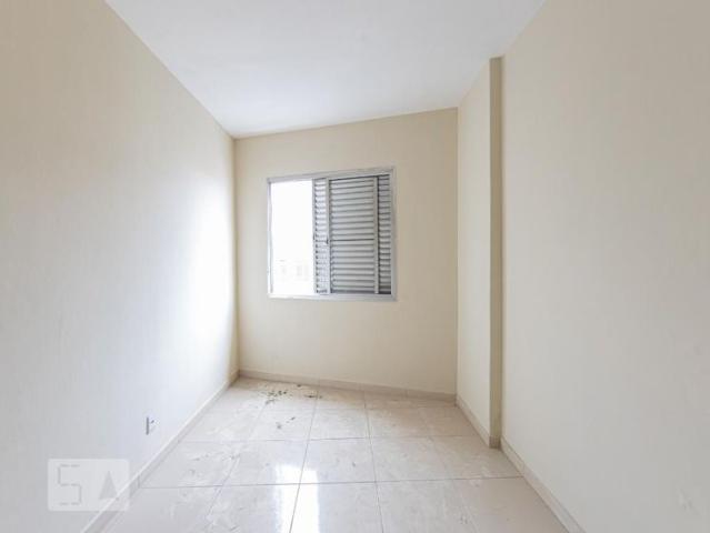 Kitnet aluguel em Brás, São Paulo