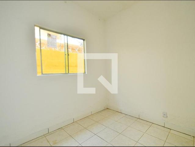 Kitnet aluguel em Região Geográfica Imediata de Belo Horizonte, Região Metropolitana de Belo Horizonte