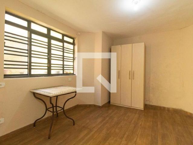 Kitnet aluguel em Região Imediata de São Paulo, Região Metropolitana de São Paulo