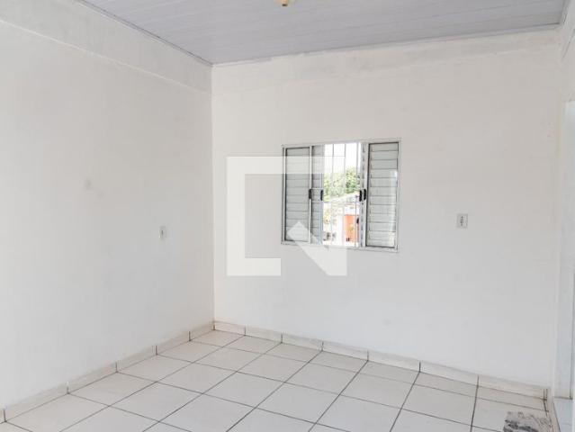 Kitnet aluguel em Região Imediata de São Paulo, Região Metropolitana de São Paulo