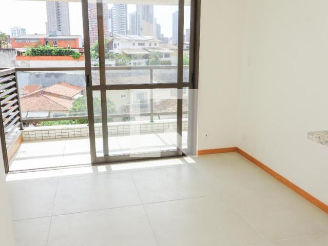 Kitnet aluguel em Região Geográfica Imediata de Salvador, Região Metropolitana de Salvador