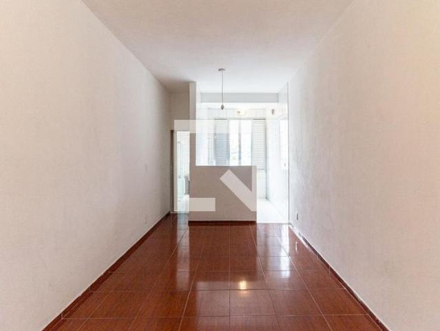 Kitnet aluguel em Região Imediata de São Paulo, Região Metropolitana de São Paulo
