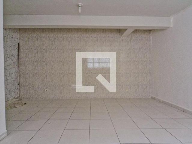 Kitnet aluguel em Região Imediata de São Paulo, Região Metropolitana de São Paulo