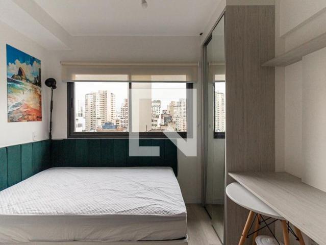 Kitnet aluguel em Região Imediata de São Paulo, Região Metropolitana de São Paulo