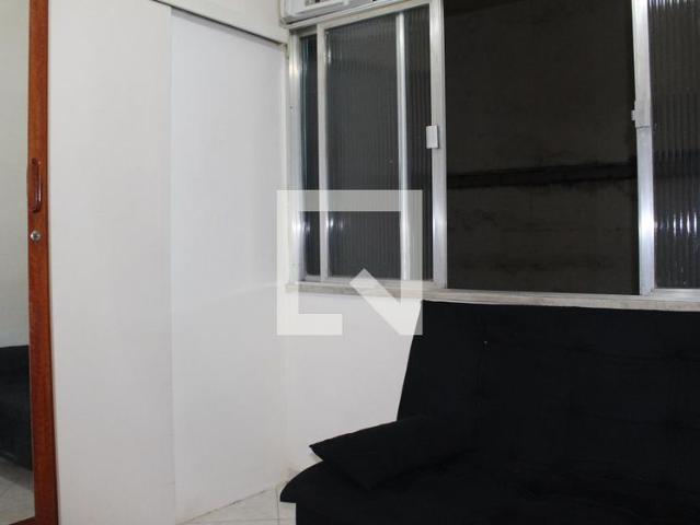 Kitnet aluguel em Região Geográfica Imediata do Rio de Janeiro, Região Metropolitana do Rio de Janeiro