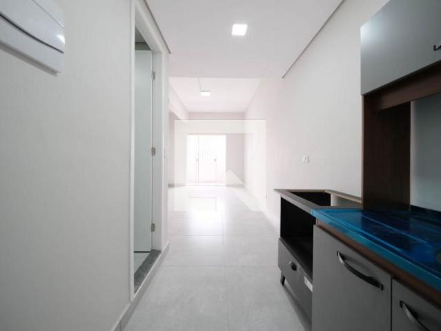 Kitnet aluguel em Região Imediata de São Paulo, Região Metropolitana de São Paulo