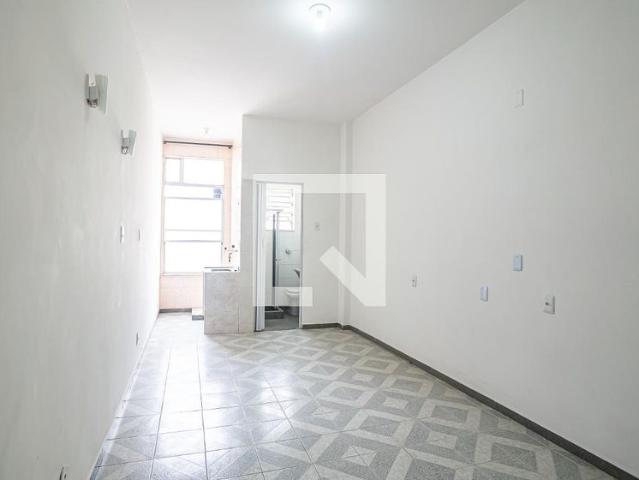 Kitnet aluguel em Região Geográfica Imediata do Rio de Janeiro, Região Metropolitana do Rio de Janeiro