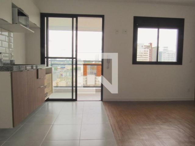 Kitnet aluguel em Região Imediata de São Paulo, Região Metropolitana de São Paulo