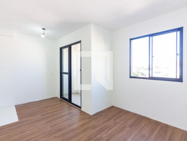 Kitnet aluguel em Região Imediata de São Paulo, Região Metropolitana de São Paulo