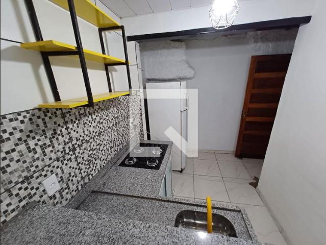 Kitnet aluguel em Região Geográfica Imediata do Rio de Janeiro, Região Metropolitana do Rio de Janeiro