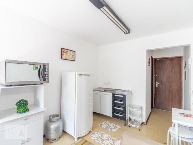 Estudio aluguel em Curitiba, Centro