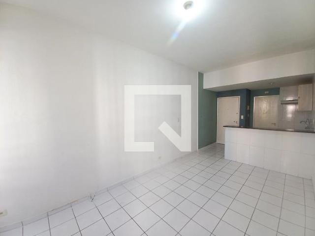 Kitnet venda em Região Imediata de São Paulo, Região Metropolitana de São Paulo