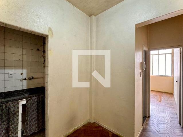 Kitnet aluguel em Região Geográfica Imediata do Rio de Janeiro, Região Metropolitana do Rio de Janeiro