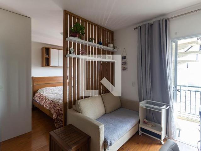 Kitnet aluguel em Região Imediata de São Paulo, Região Metropolitana de São Paulo